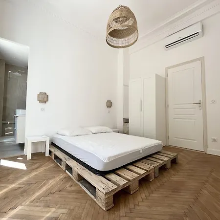 Apartmán Cessole - Charme Urbain 3 Clim & Netflix *